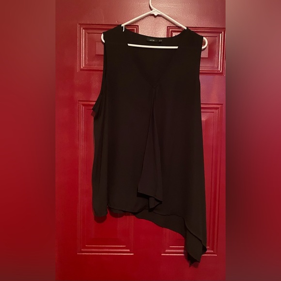 Apt. 9 Tops - APT. 9 Women’s V-Neck Sleeveless Asymmetrical Blouse Top With Side Slits Size 2X